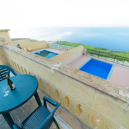 Tal-bahar Landhuis Zebbug (Gozo)